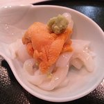 三扇 - ﾀﾞﾙﾏｲｶ雲丹のせ