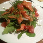 きっしゅや - ｽﾓｰｸｻｰﾓﾝとｸﾞﾚｰﾌﾟﾌﾙｰﾂのｻﾗﾀﾞ