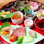 粟 - 前菜籠盛り