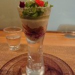 ビストロアム - 野菜のパフェ。グリーンピースのアイスクリーム