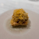 北海道の雲丹＆ミモレットのタルト