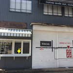 ライクカフェ - 駐車場の説明があります。