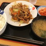 松屋 - 期間限定 回鍋肉定食 キムチ ご飯大盛
