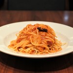 カプリチョーザ - トマトとニンニクのスパゲティ