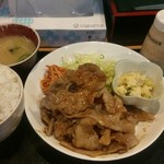 Gohan No Mise Kizuna - 生姜焼き。ご飯大盛り、おかず大盛り（750円）