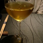 龍吟 - 緑茶とウーロン茶の間の感じ