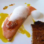 ル・マンジュ・トゥー - 時鮭とシニフィアンのパン