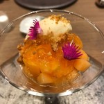 ラチュレ - デザートはメロン。最後まで抜かりはありません。