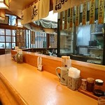 とんかつ しお田 - 店内カウンター席