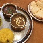 やっぱりインディア - 「二色カレーセット」950円＋100円の【チーズクルチャ＋ライス】