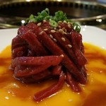 焼肉　一心 - 馬ユッケ