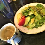 180529火　神奈川　いーすと　サラダ＆スープ