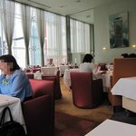 レストラン ファロ 資生堂  - 