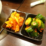 大阪 もつ鍋 PLay - キムチ盛り合わせ