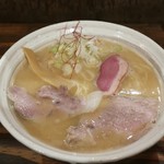 西中島 光龍益 - 