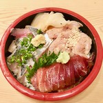 Katori Sushi - おまかせ丼（本日の５種類から３つ選べる）