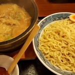Ishiyakiramenkazan - 味噌つけ麺(大盛)900円(税別)