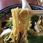 マンプク - 麺のアップ