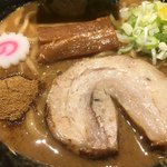 中華蕎麦 とみ田 - 中華そばの具材