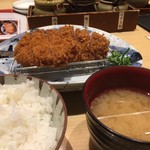 とんかつ神楽坂 さくら - 山形豚定食120gです。