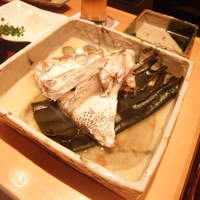 寿し処 寿々 - 鯛の頭の煮付け