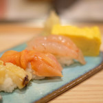 赤坂 すし 秀 - ミニ丼+握り5貫 1080円 の握り5貫