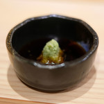 赤坂 すし 秀 - ミニ丼+握り5貫 1080円 の山葵醤油