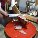 かたつむり - 各自でスライスしながら