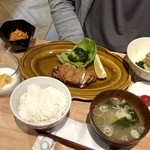 食堂カフェ マホロバ - Maho-ROBA定食