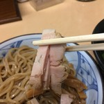 三谷製麺所 - チャーシュー リフト