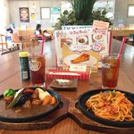 Doggu Deputo Purasu Kafe - 