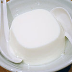 栄児 家庭料理 - 杏仁豆腐＠栄児