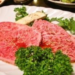 銀座苑 - 脂が網目のような霜降りだ～。