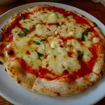 Pizzeria＆Wine Bar Luna Lucca - マルゲリータ