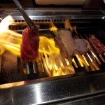 ワインと焼肉 近江牛肉店 - 