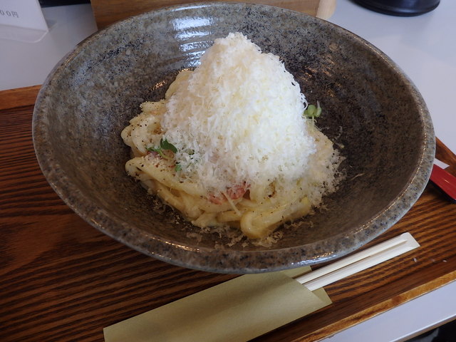 讃岐うどんと中標津ゴーダチーズとのマリア ジュもいいんでないかぇ By めたぼ むらかみうどん 中標津町その他 うどん 食べログ