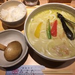 蕎麦きり みよた - グリーンカレーうどん