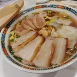 ラーメン哲史 - 哲史ヌードル・三田ポーク＆鶏の焼霜＆雲呑増し