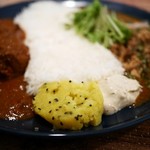 スパイスカレー モクロミ - マッシュポテト・おかかクリームチーズ：カレーに合わせるこのクリチ使いはズルいなぁ♪