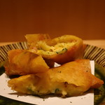 こころや - ポテトサラダのチーズ春巻きアップ