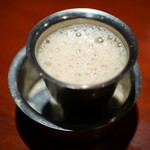 タンドールバル カマルプール - マサラチャイ￥３００