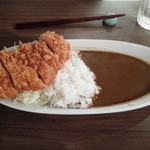 洋食・ワイン フリッツ - ロースカツカレー