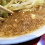 ラーメン二郎 - スープ