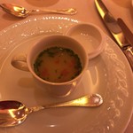 クイーン・アリス 横浜店 - アサリのスープ
                                
