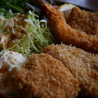 大磯大衆食堂 えびや_1