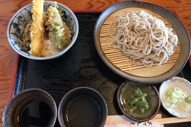 芦ノ牧温泉の名店 そば処 彦いち｜本格手打ちそばと温泉街の味