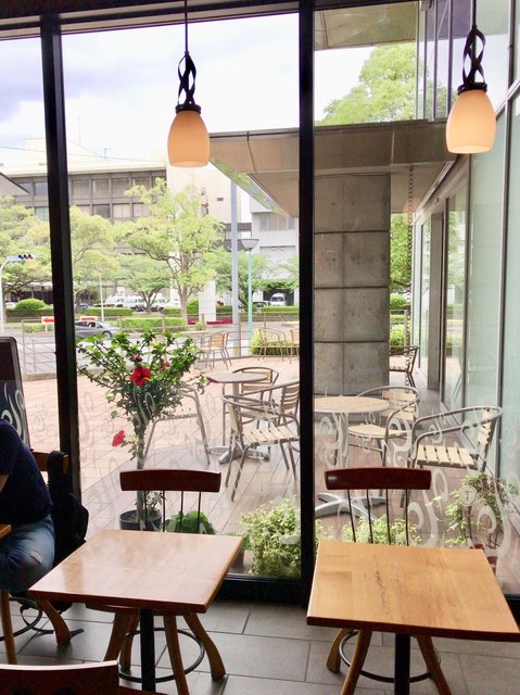 タリーズコーヒー 千葉みなと店 Tully S Coffee 千葉みなと カフェ 食べログ