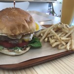 WABOKU CAFE TOKYO - 黒毛和牛バーガー