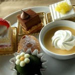 ビューアンドダイニングザスカイ - 