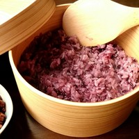 茶房 空花 - ふっくらご飯と鶏肉のそぼろ煮